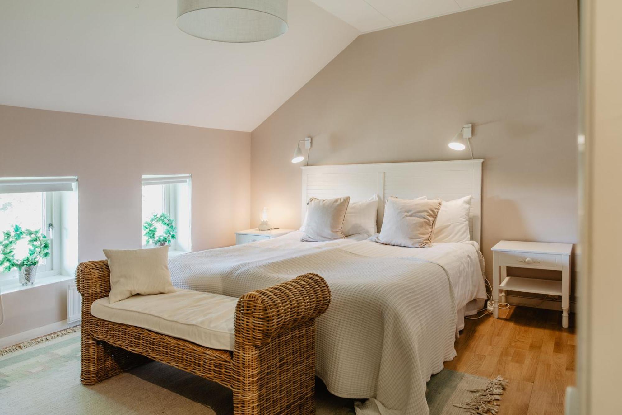 הוסקווארנה Slottsparken Motel מראה חיצוני תמונה